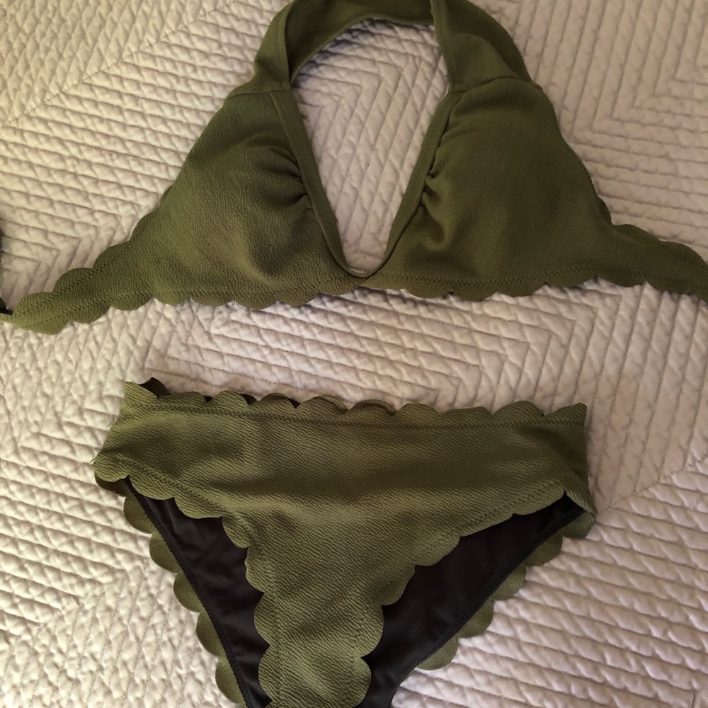 Cupshe olive green high waist bikini - Medium NEW